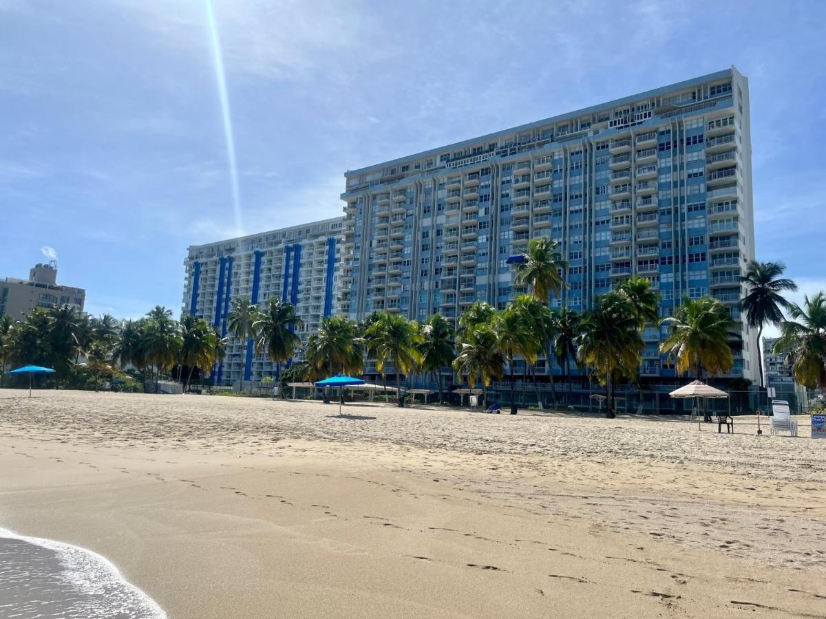 Isla Verde Frente A La Playa Y Piscina, Centrico Y Accesible 圣胡安 外观 照片