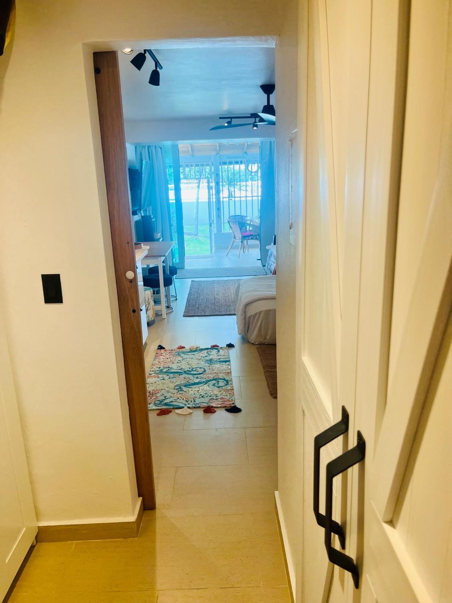 Isla Verde Frente A La Playa Y Piscina, Centrico Y Accesible 圣胡安 外观 照片